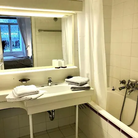 Brandnew - Executive 1 *