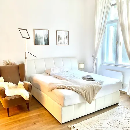 Brandnew - Executive 1 * Bad Gastein