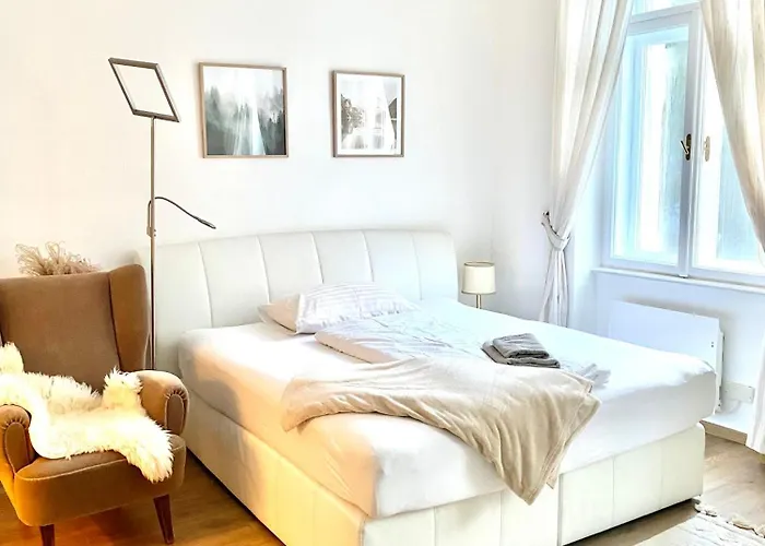 Brandnew - Executive 1 * Bad Gastein